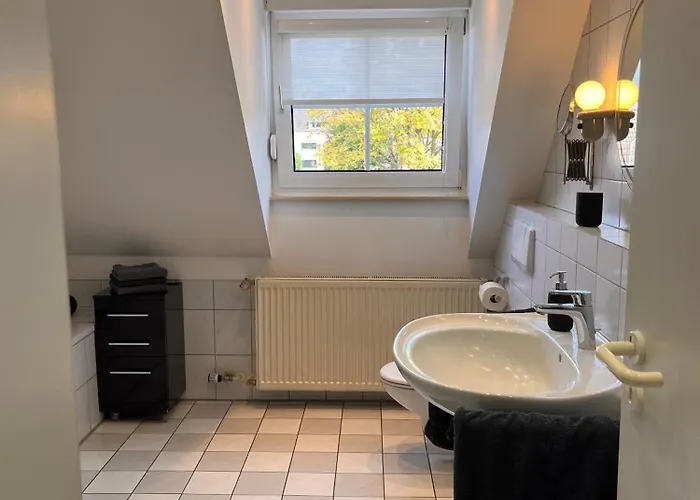 Kastanieneck 公寓 *